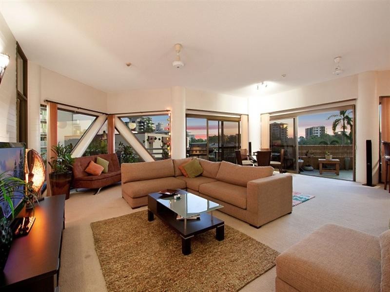 15/1 Buffalo Court, Darwin NT 0800