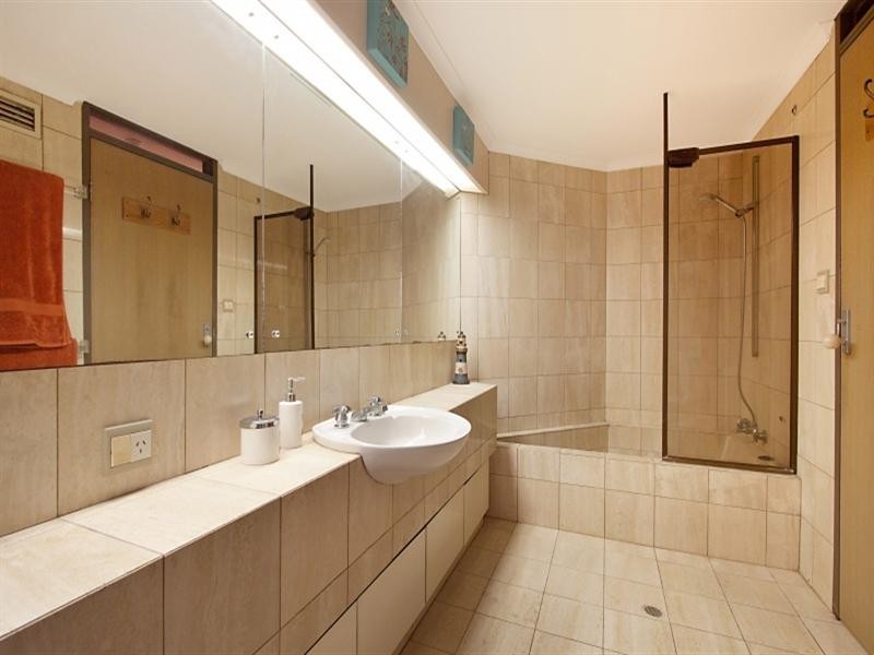 15/1 Buffalo Court, Darwin NT 0800