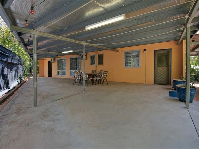2 Lippia Court, Karama NT 0812