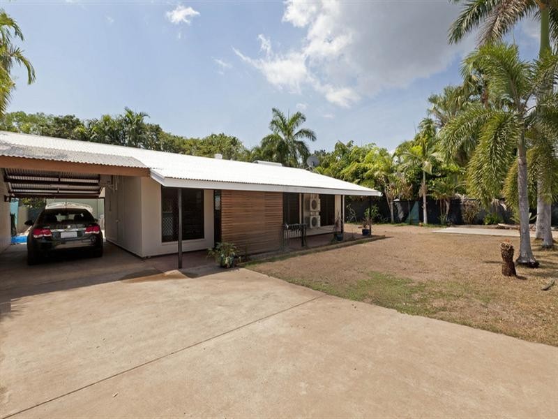 11 Rossiter Street, Rapid Creek NT 0810