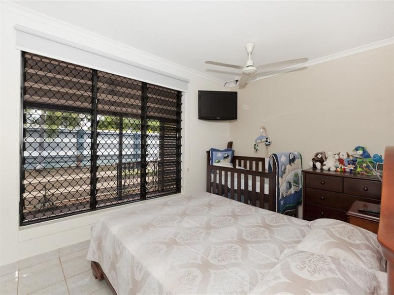 11 Rossiter Street, Rapid Creek NT 0810