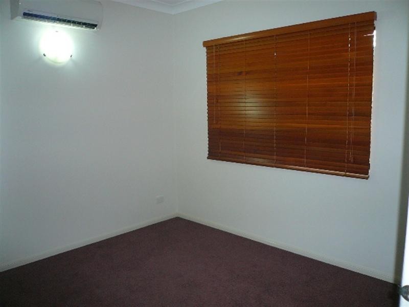 Gunn NT 0832