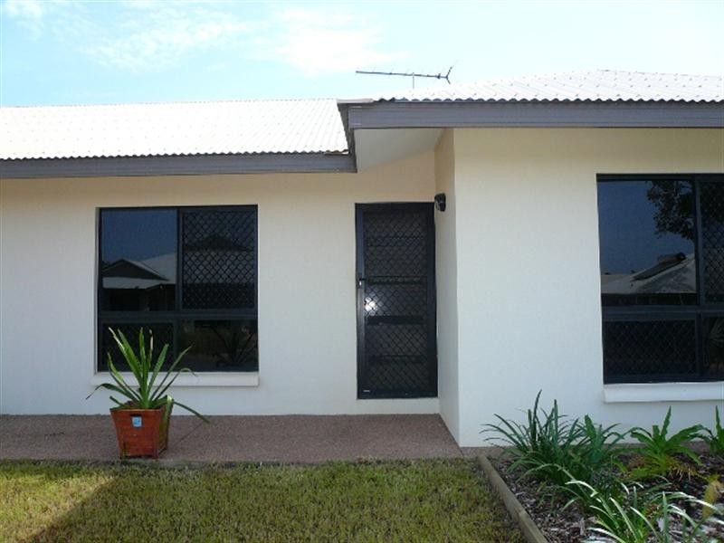 Gunn NT 0832