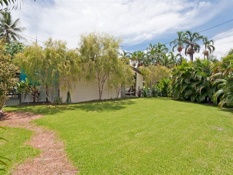 2/1 Floyd Court, Coconut Grove NT 0810
