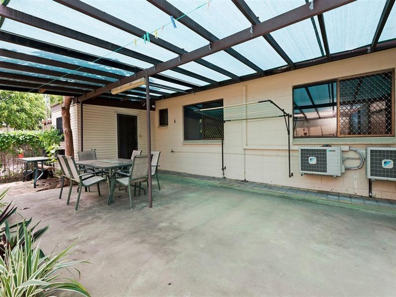 2/1 Floyd Court, Coconut Grove NT 0810