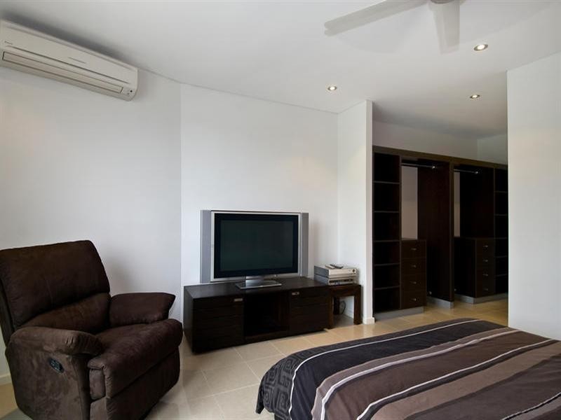 2/18 O’Ferrals Road, Bayview NT 0820