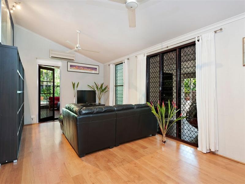 8 Copperfield Crescent, Anula NT 0812