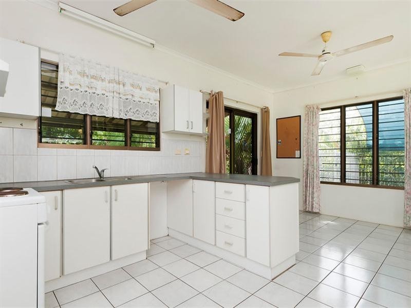 75 Sibbald Crescent, Woodroffe NT 0830