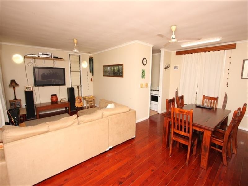 34 Wearing Crescent, Karama NT 0812