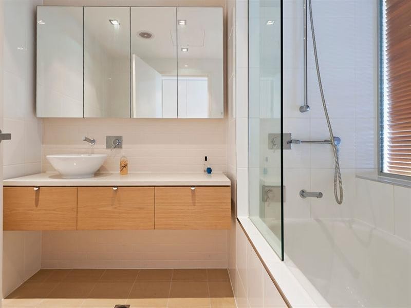 126/19B Kitchener Drive, Darwin NT 0800