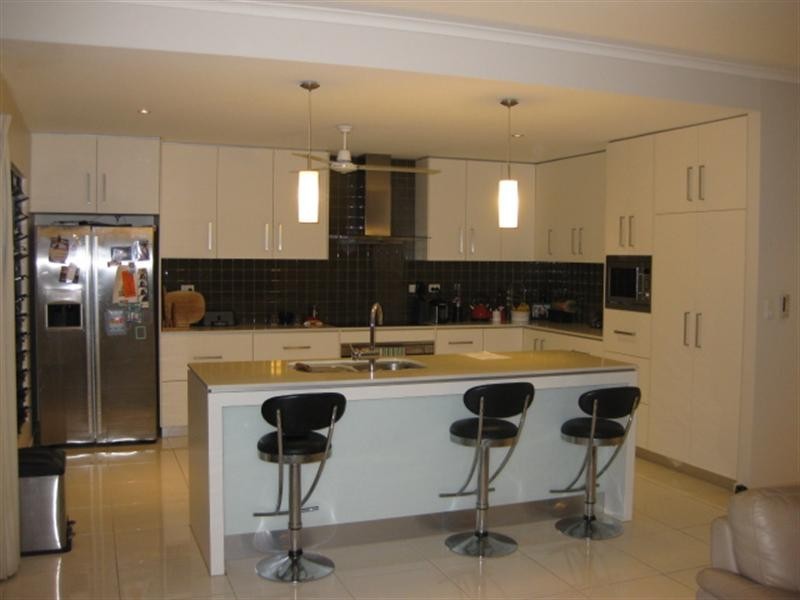 4 Gumimba Crescent, Lyons NT 0810