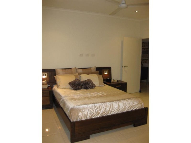 4 Gumimba Crescent, Lyons NT 0810