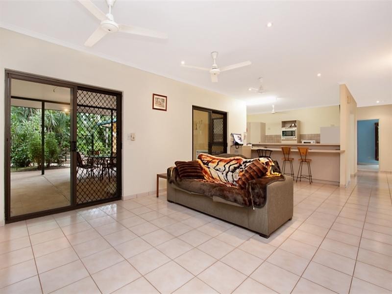 10 Nonda Court, Karama NT 0812