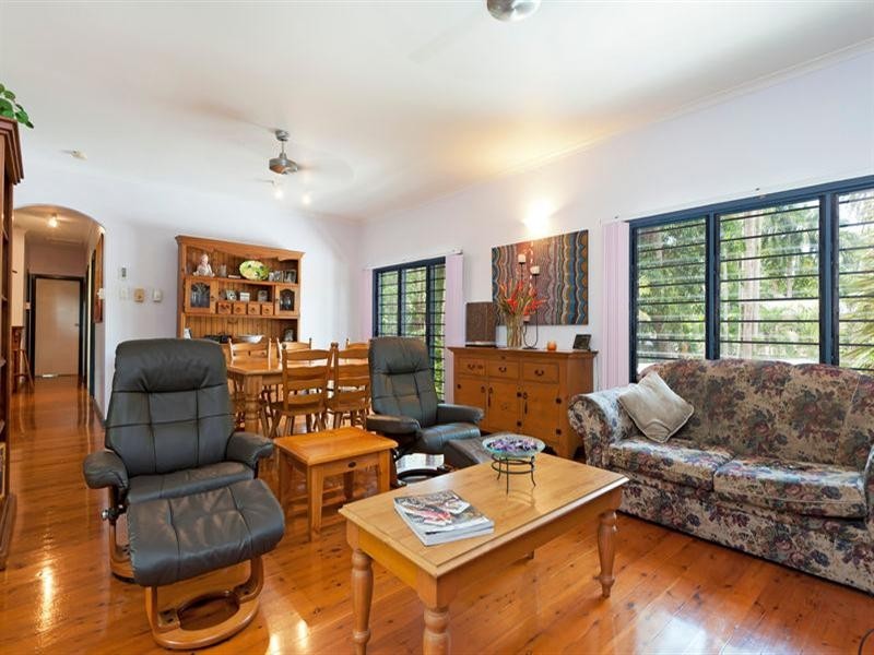 4 Earl Place, Millner NT 0810