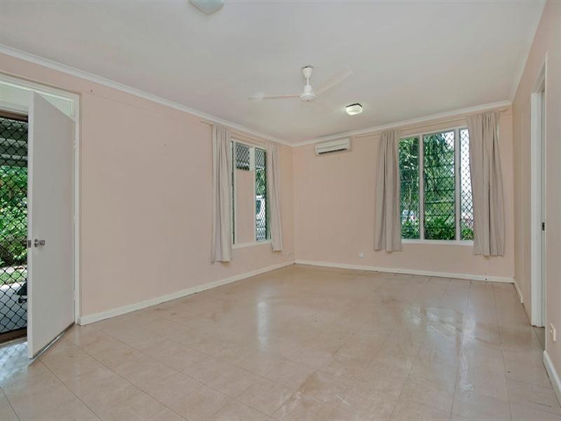 21 Caledonian Street, Anula NT 0812