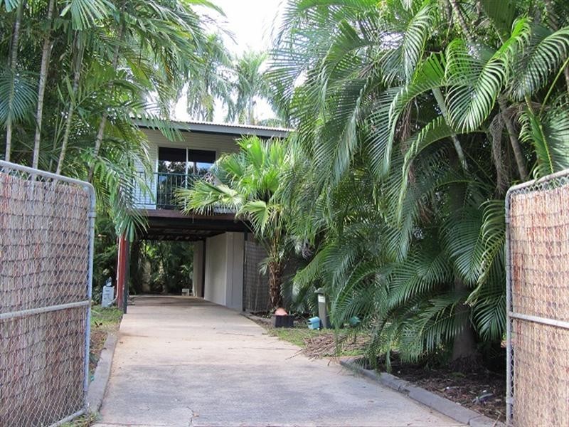 13 Landers Court, Gray NT 0830