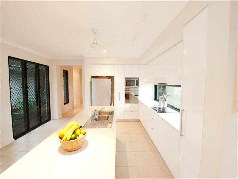 14 Surcingle Drive, Marlow Lagoon NT 0830