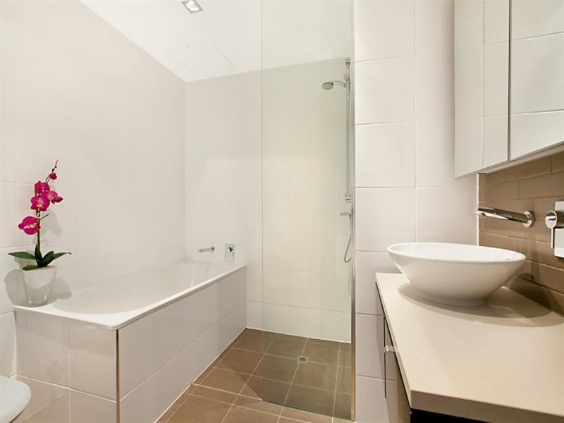 312/19B Kitchener Drive, Darwin NT 0800