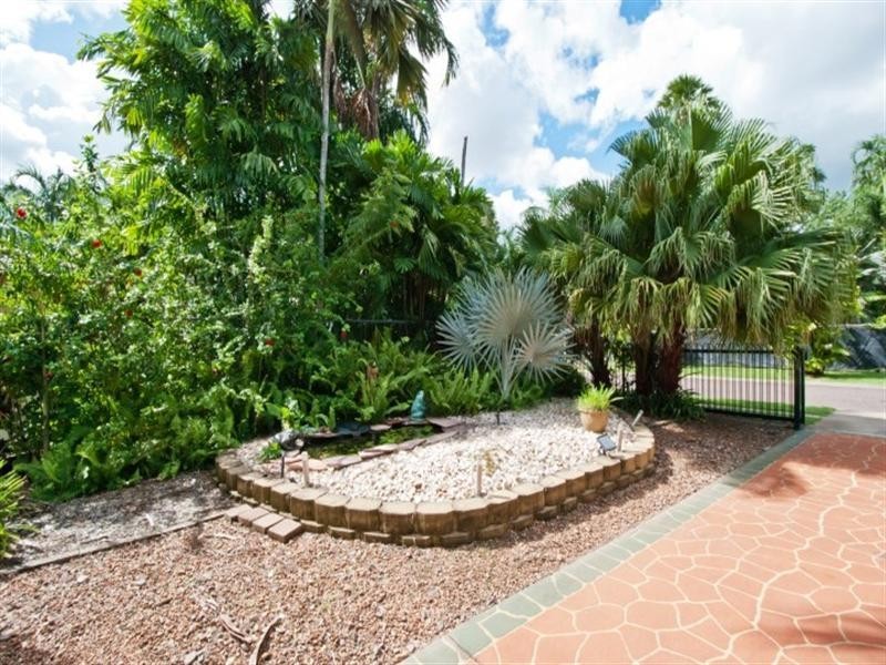 39 Canonbury Circuit, Driver NT 0830