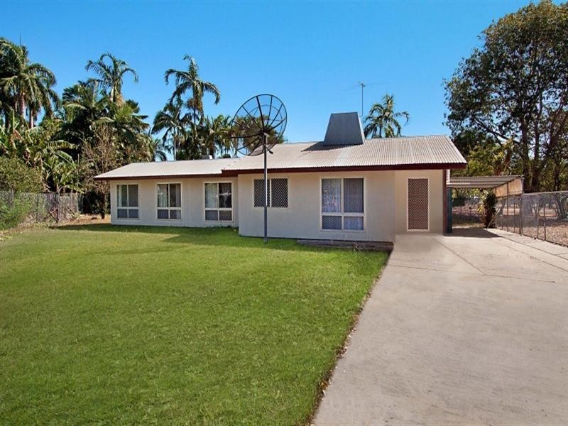 8 Radge Court, Malak NT 0812