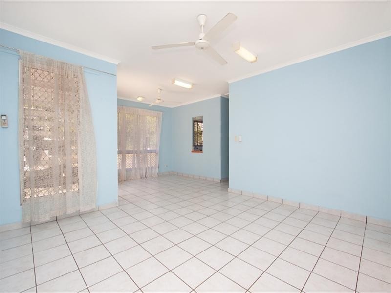 8 Radge Court, Malak NT 0812