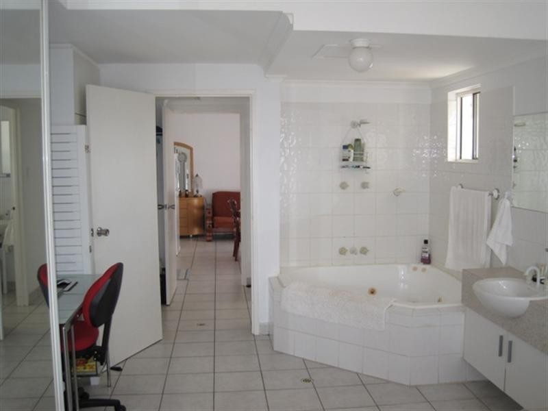 133/21 Cavenagh Street, Darwin NT 0800