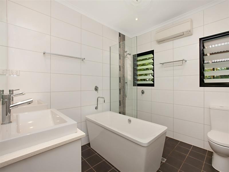 11 Clarke Crescent, Rapid Creek NT 0810