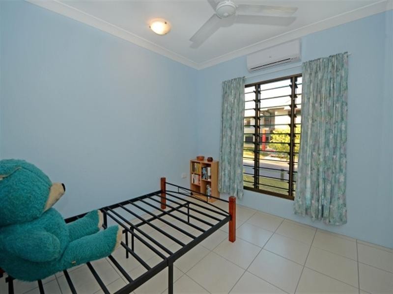 31 Villaflor Crescent, Woolner NT 0820