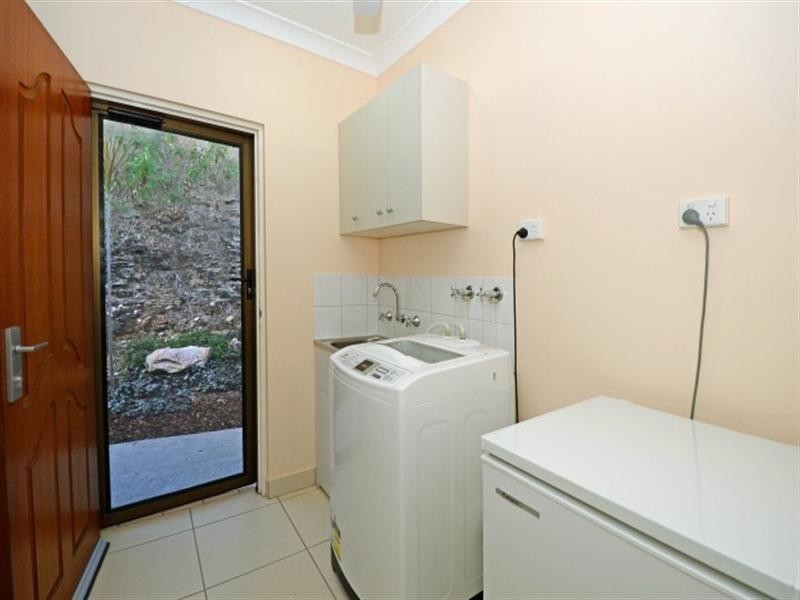 31 Villaflor Crescent, Woolner NT 0820