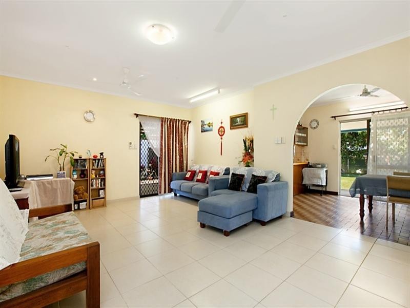 7 Coburg Drive, Leanyer NT 0812