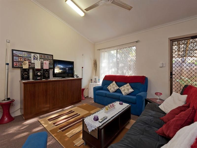 4/6 Grassland Crescent, Leanyer NT 0812