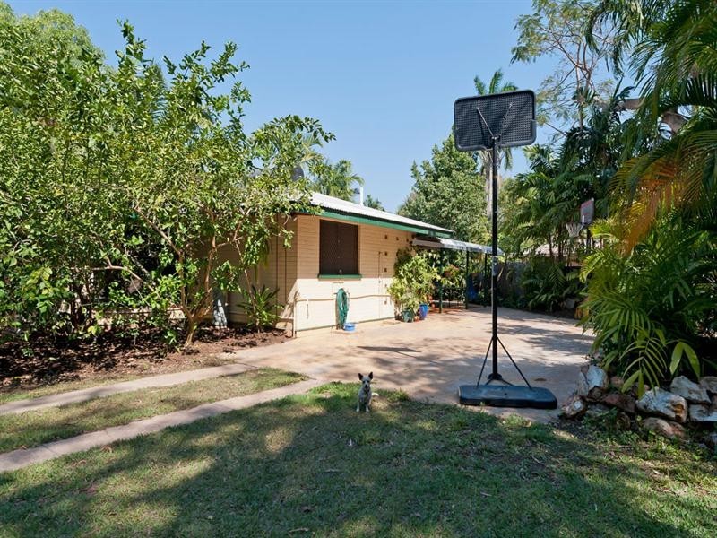 5 Roberts Place, Millner NT 0810
