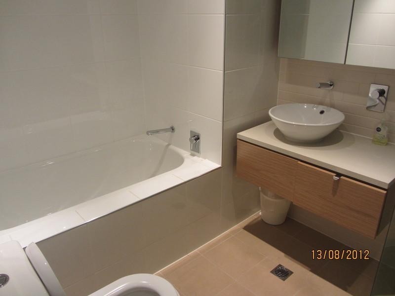 219/19 Kitchener Drive, Darwin NT 0800