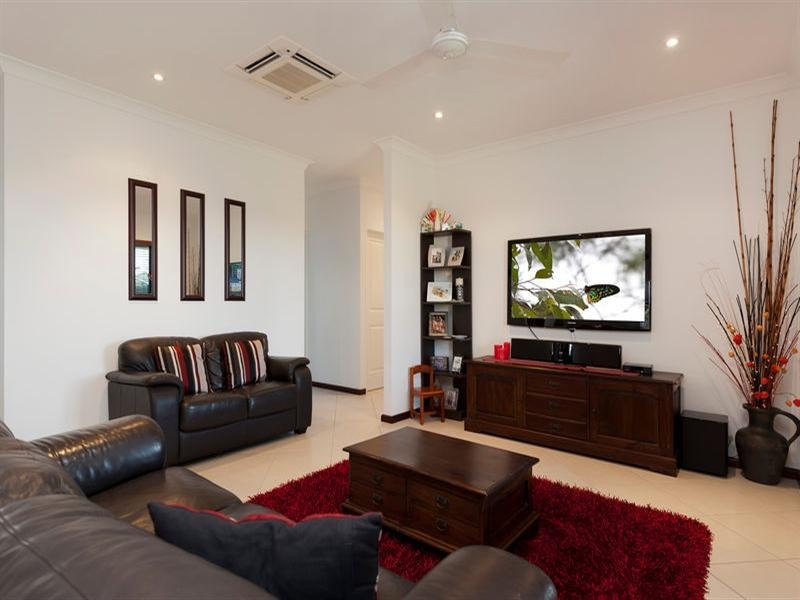 9 Duwun Road, Rosebery NT 0832