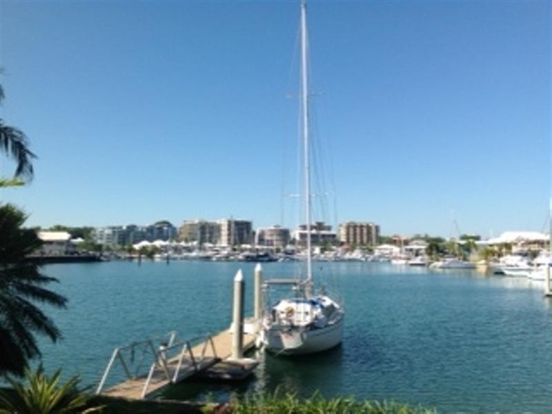 98 Cullen Bay Crescent, Cullen Bay NT 0820