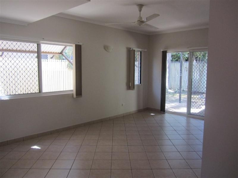 7/5 St John Court, The Gardens NT 0820