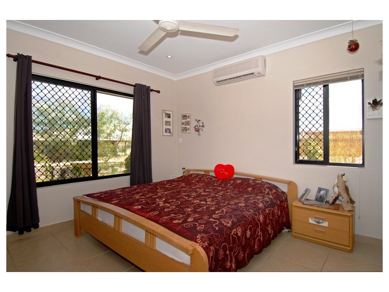 6 Bryden Street, Rosebery NT 0832