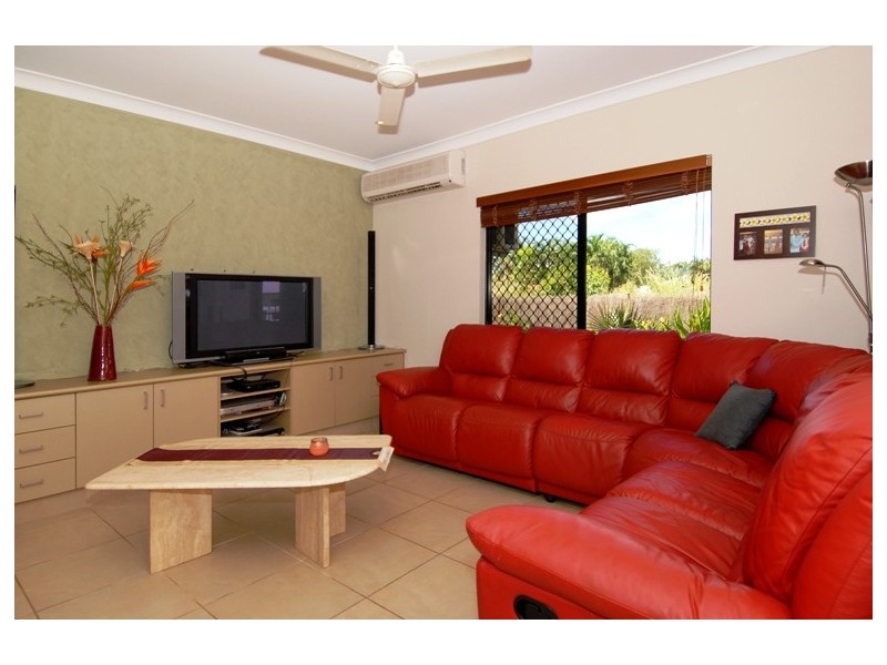 6 Bryden Street, Rosebery NT 0832