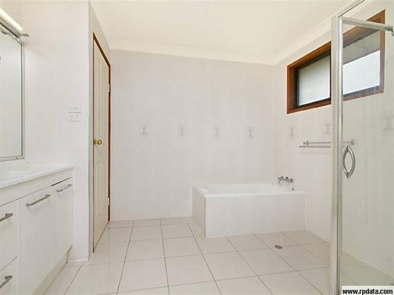 111 Terowi Street, Sunnybank Hills QLD 4109