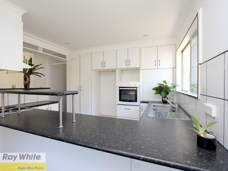 66 Liverpool Street, Eight Mile Plains QLD 4113