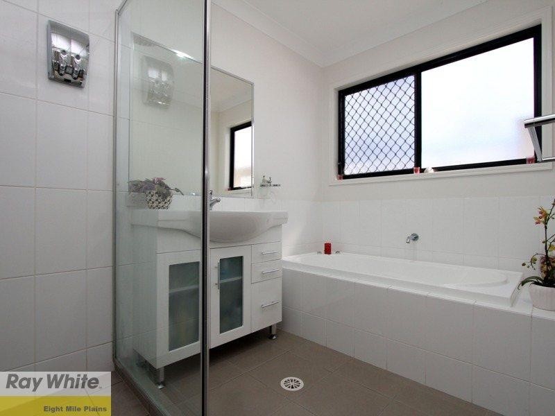 98 Alan Crescent, Eight Mile Plains QLD 4113