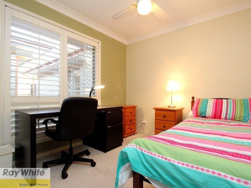 6 Silverbirch Close, Eight Mile Plains QLD 4113