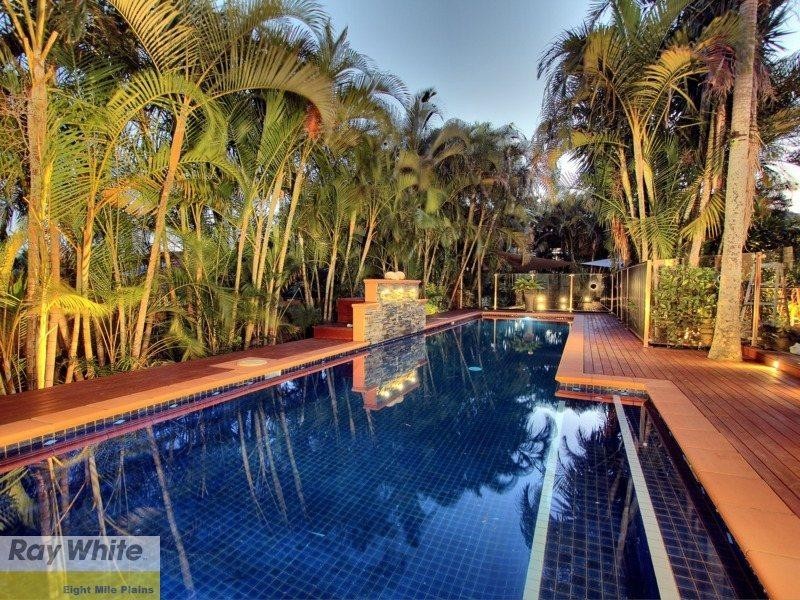 16 Ngairi Close, Eight Mile Plains QLD 4113