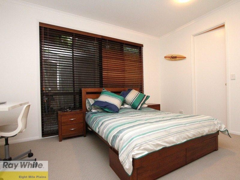 16 Ngairi Close, Eight Mile Plains QLD 4113