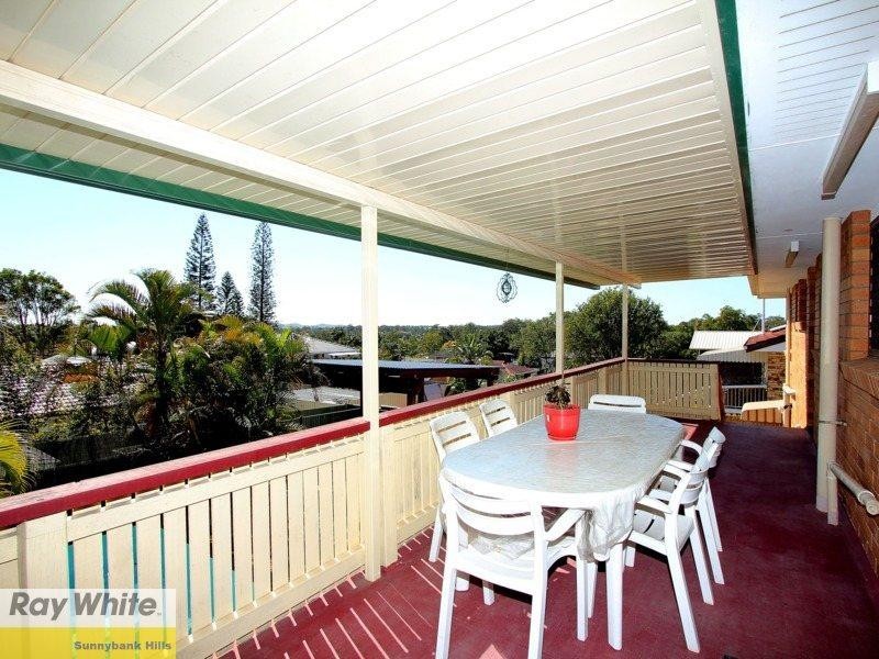 4 Dumaresq Street, Sunnybank Hills QLD 4109