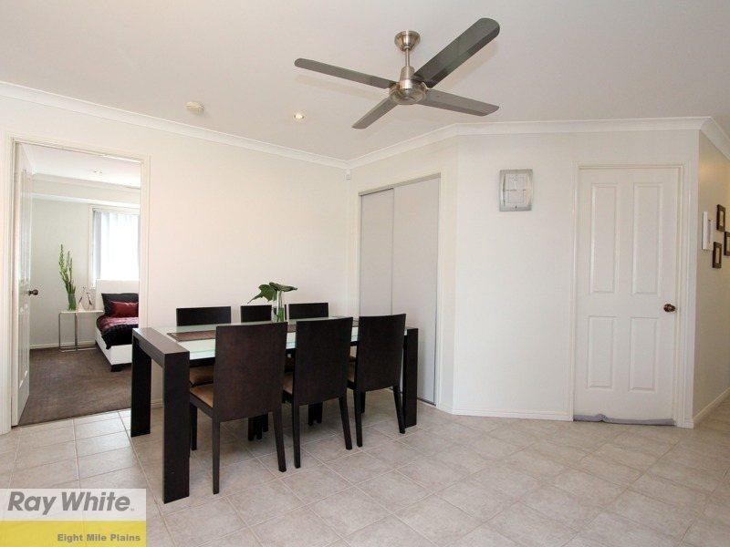10 Wavecrest Place, Calamvale QLD 4116