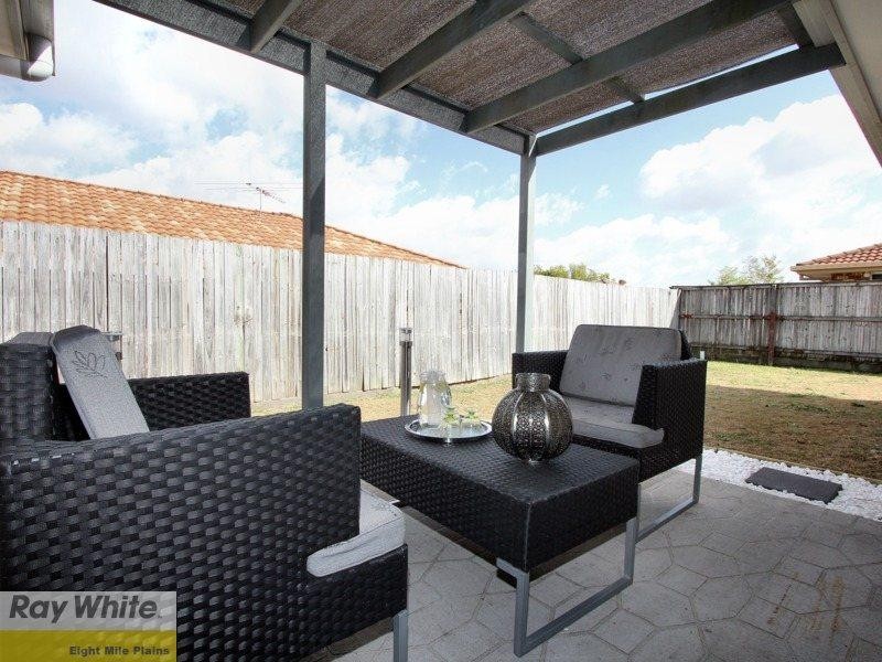 10 Wavecrest Place, Calamvale QLD 4116