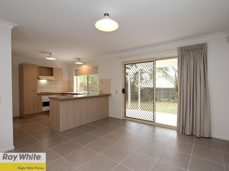 5 Timaru Crescent, Eight Mile Plains QLD 4113