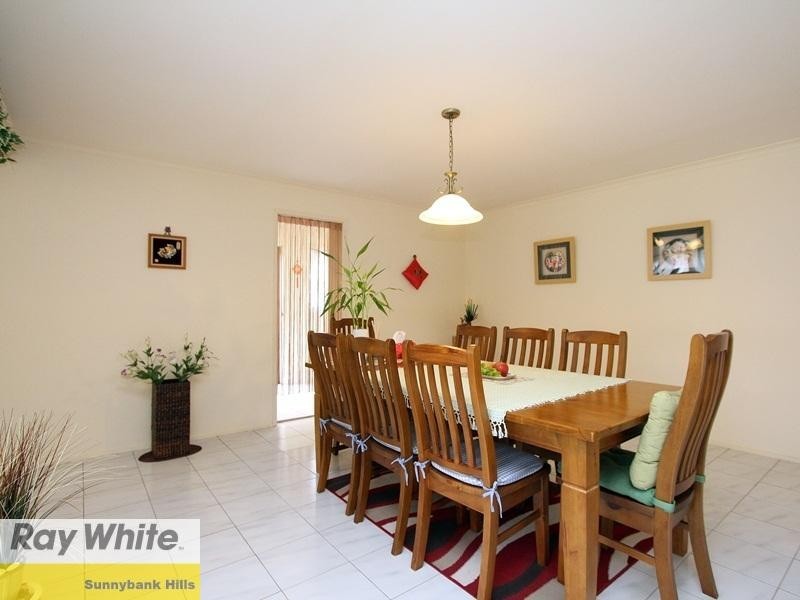 37 Alphitonia Crescent, Sunnybank Hills QLD 4109