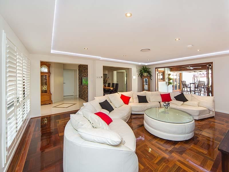 17 Lynelle Street, Sunnybank Hills QLD 4109